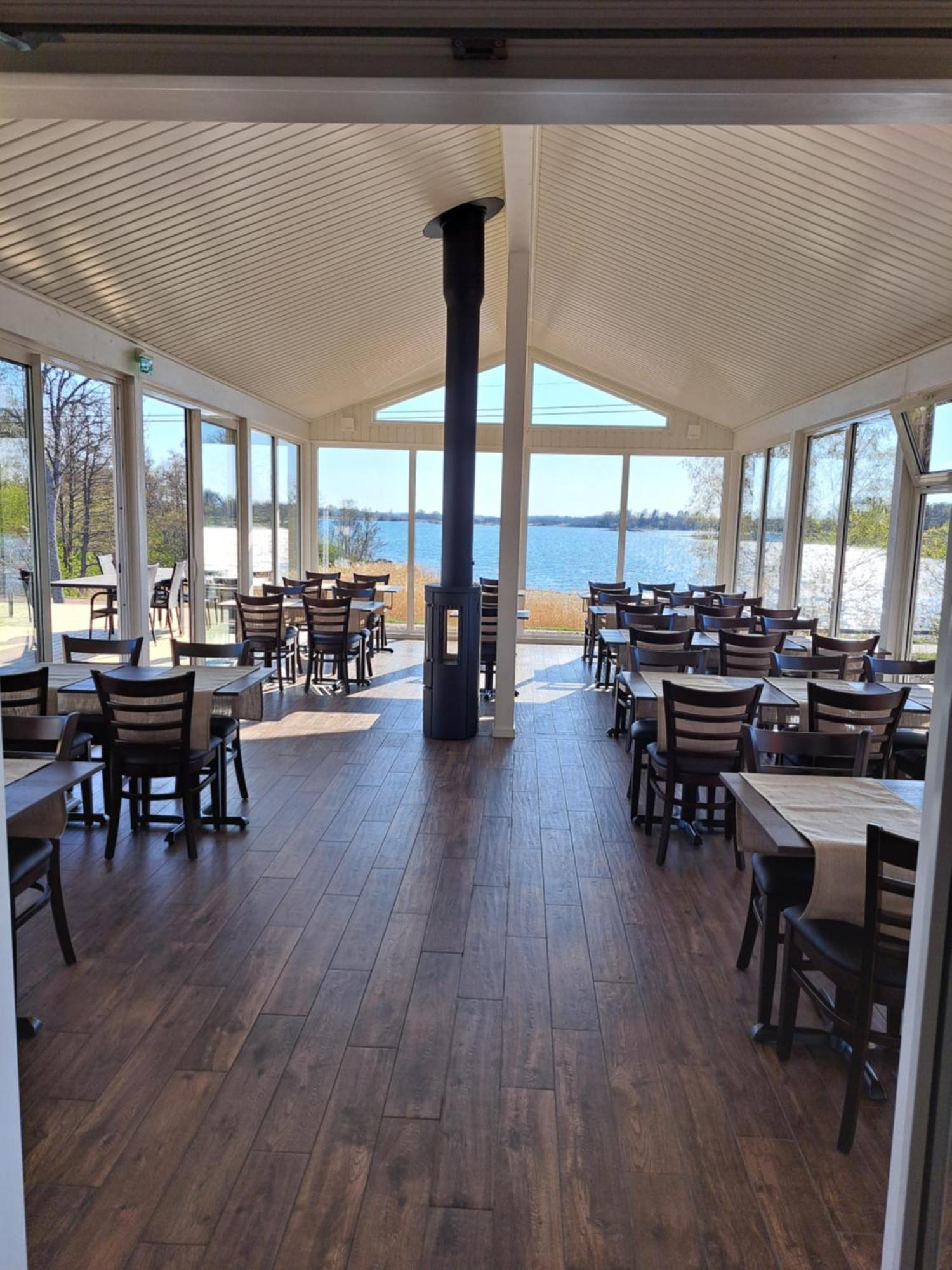Hotell Gullvivan Brando Buitenkant foto